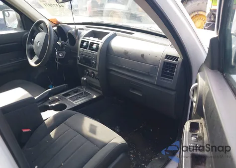 2011 Dodge Nitro Heat z USA, uszkodzony, nr VIN 1D4PU4GK7BW590475